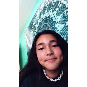 Meet your Posher, Dominique